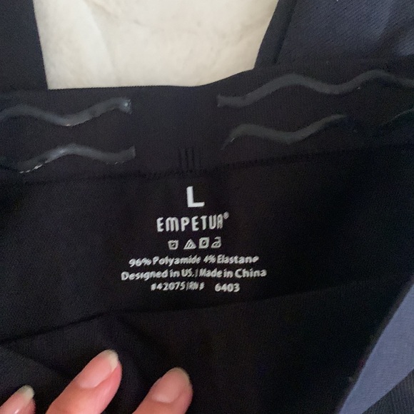 Empetua black high waisted shaping leggings size Large - Picture 6 of 7